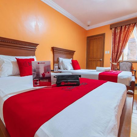 Reddoorz Plus @ Starhomes Olivianville Tarlac City Екстер'єр фото