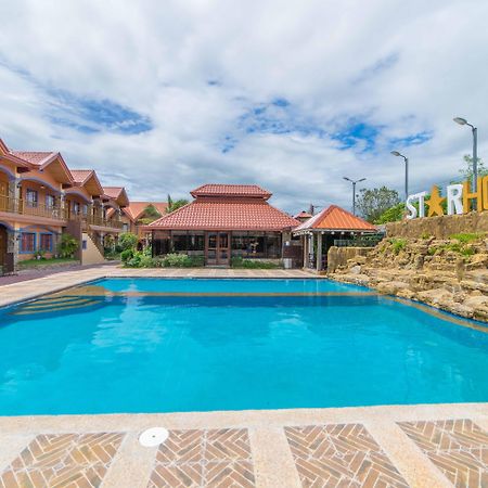 Reddoorz Plus @ Starhomes Olivianville Tarlac City Екстер'єр фото