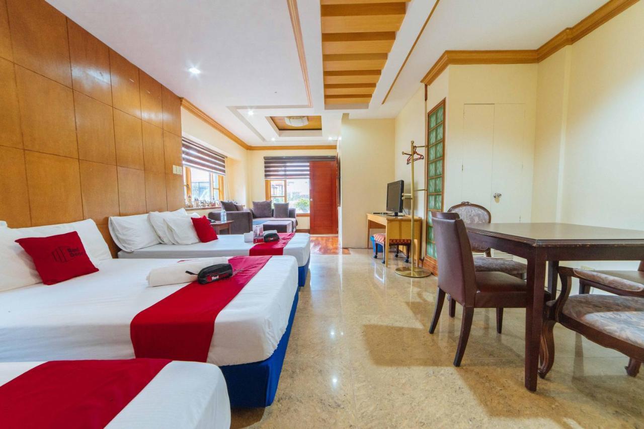 Reddoorz Plus @ Starhomes Olivianville Tarlac City Екстер'єр фото